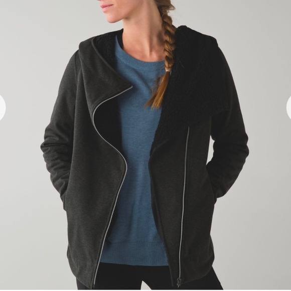 Lululemon Cozy Up Buttercup Jacket Coat in Charcoal Gray / Black Size 6 - Picture 4 of 17